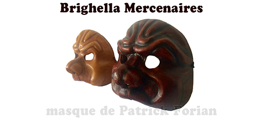 Masques de Brighella, dans une version allant vers le Matamore, vus de profil